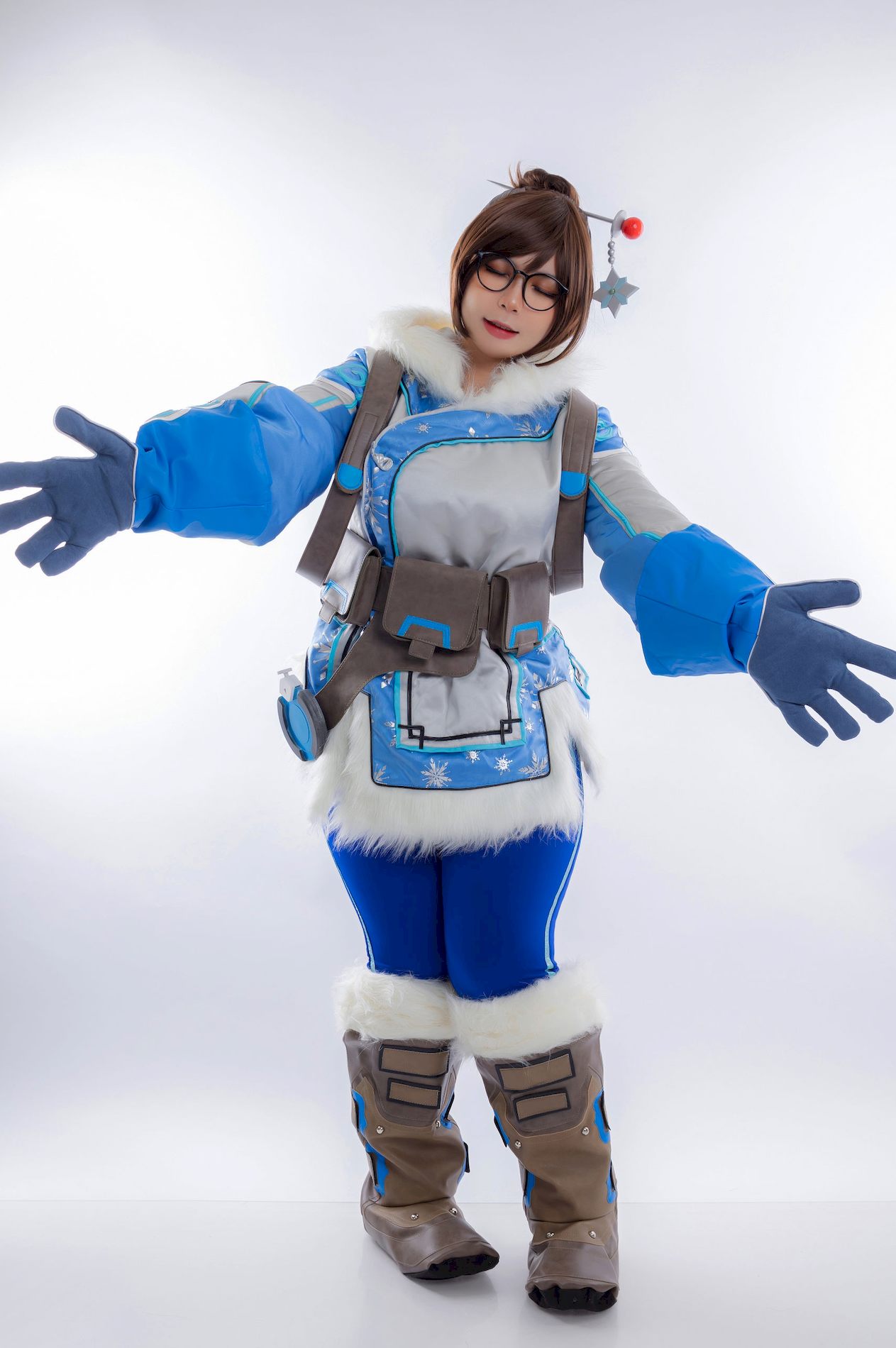 Coser ģ ߾ϸͼ ԽϾ׷UyUyд Mei Overwatch P.4